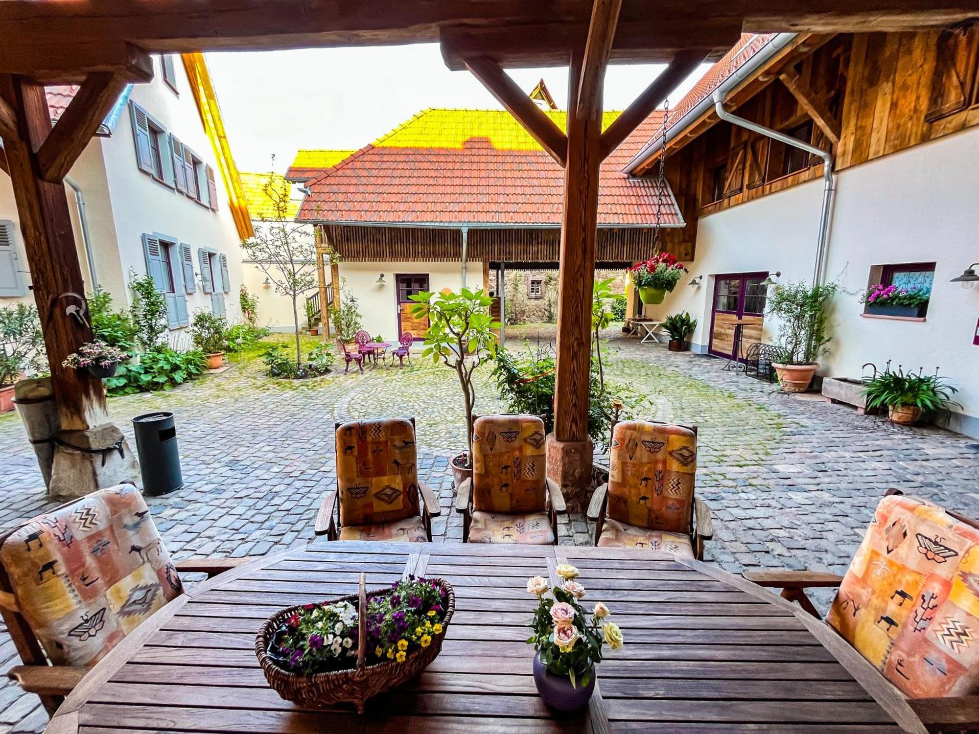 Storchenhof Teningen Екстериор снимка